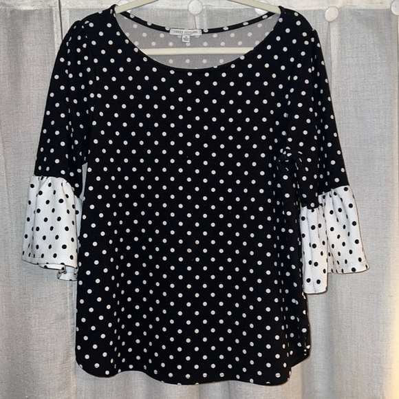 Green Envelope Blouse, 1X, Black & White Polka Dot, 3/4 Ruffle trim sleeves. - Picture 2 of 5